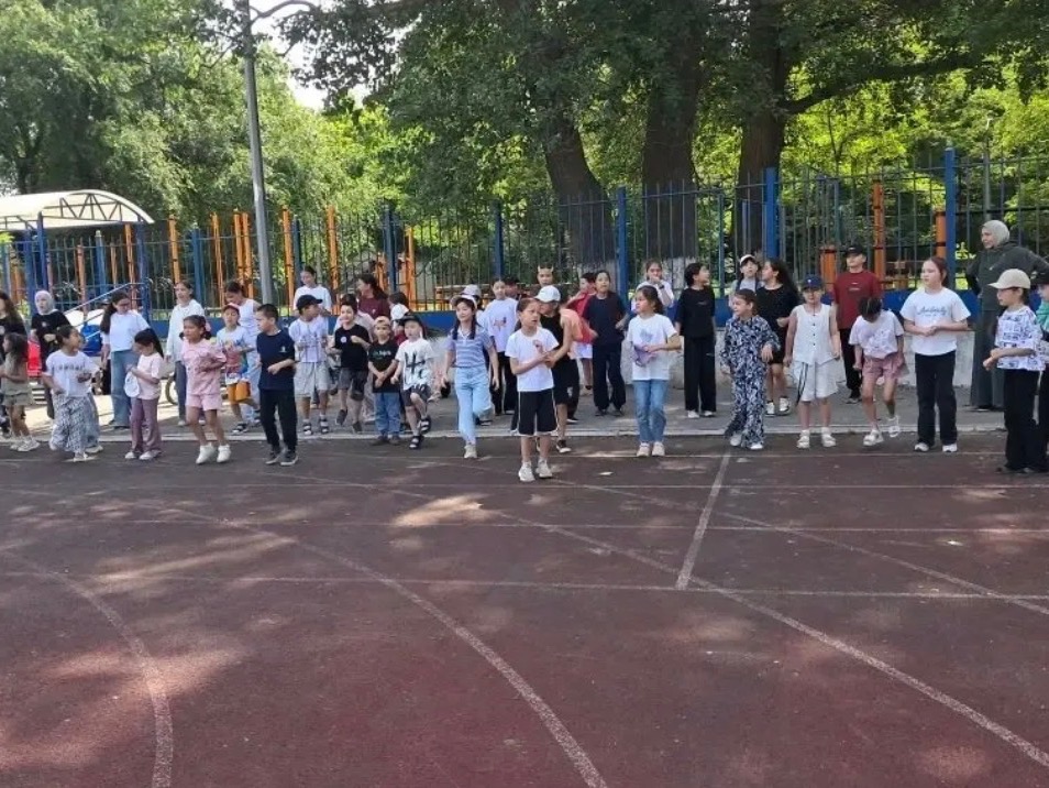 Четвертый день: спорт, логика и большое кино.